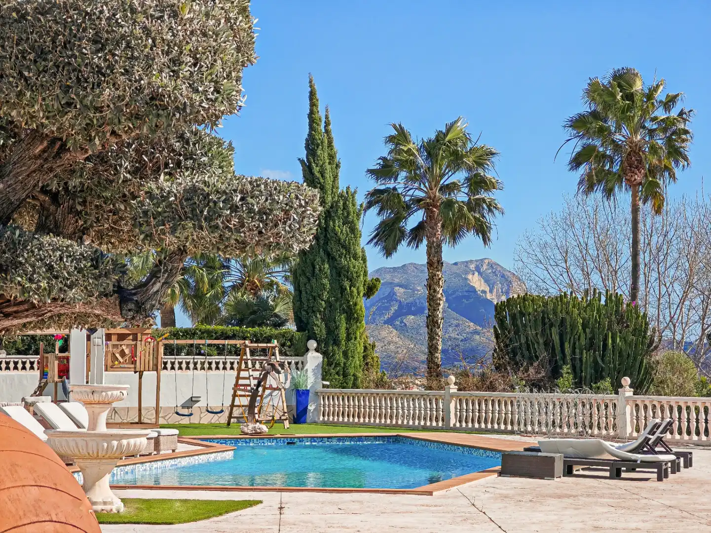 Garden of Houses for sale in Dénia  with Air Conditioner, Heating and Terrace