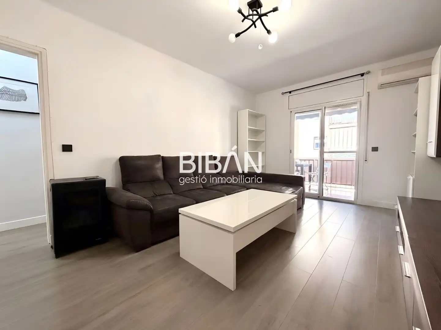 Vista exterior de Piso en venta en Valls con Aire acondicionado, Calefacción y Parquet