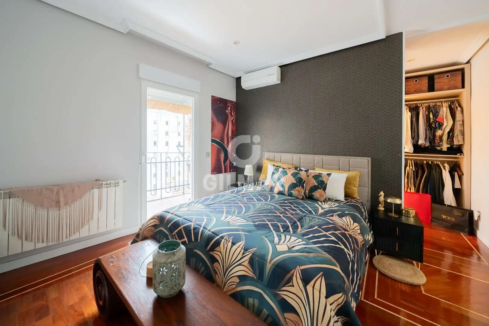 Habitación de Piso en venta en Madrid con Calefacción y Balcón
