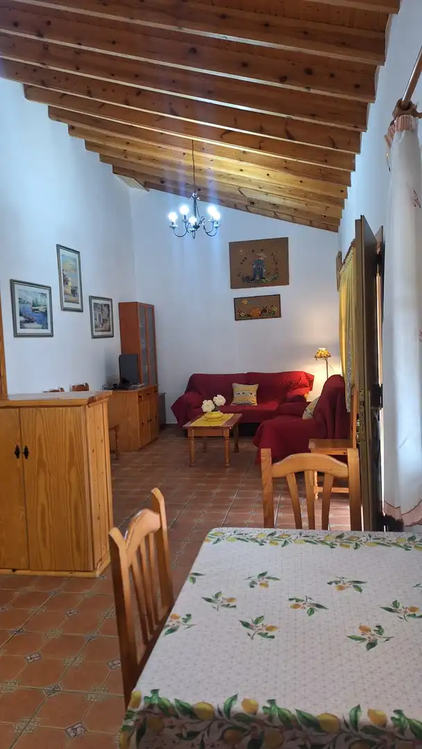 Wohnzimmer von Country house zur Miete in Vélez-Málaga mit Privatgarten, Terrasse und Schwimmbad