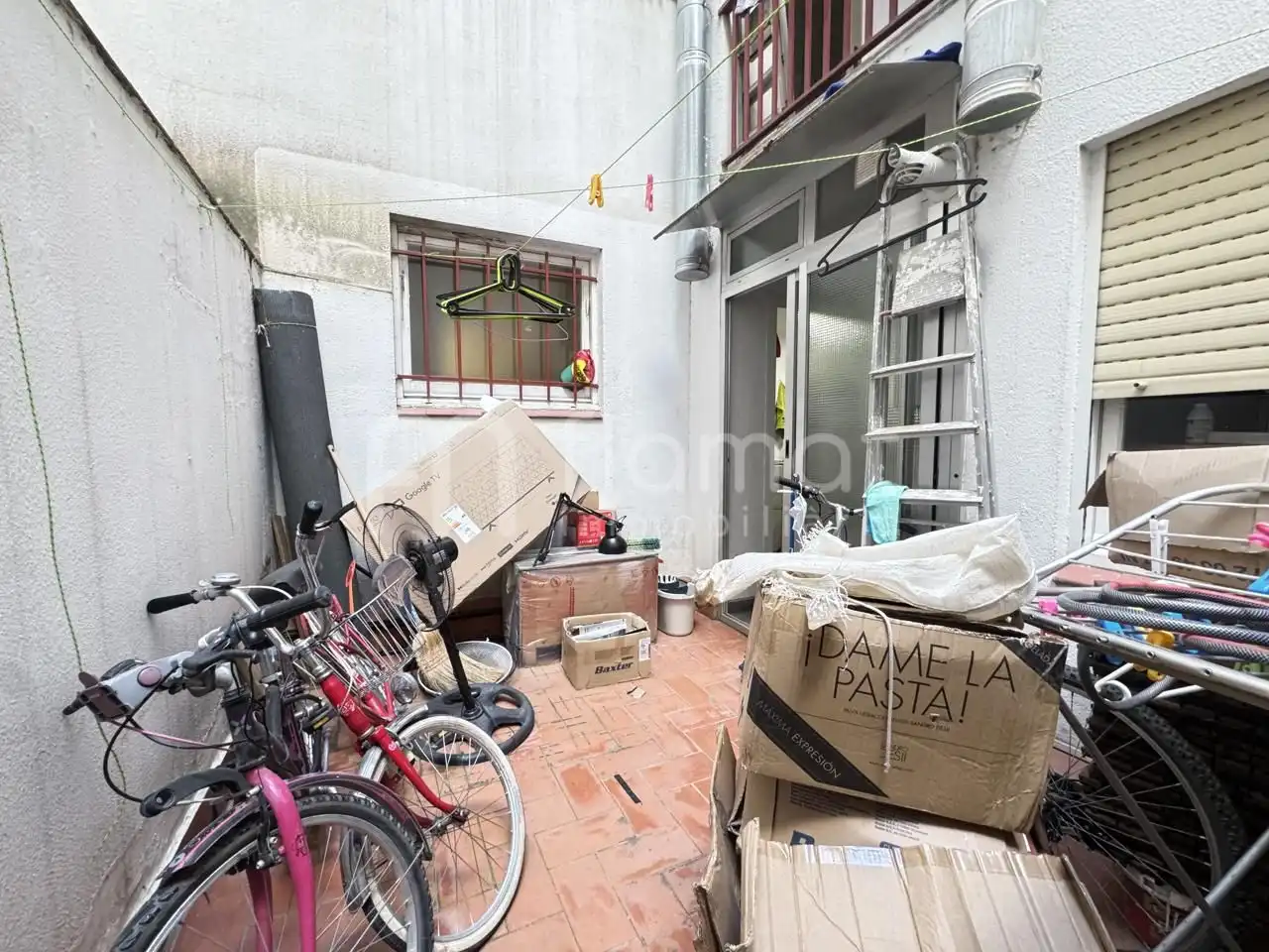 Vista exterior de Piso en venta en Girona con Terraza