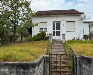 Vista exterior de Casa o xalet en venda en Crecente amb Calefacció, Jardí privat i Traster