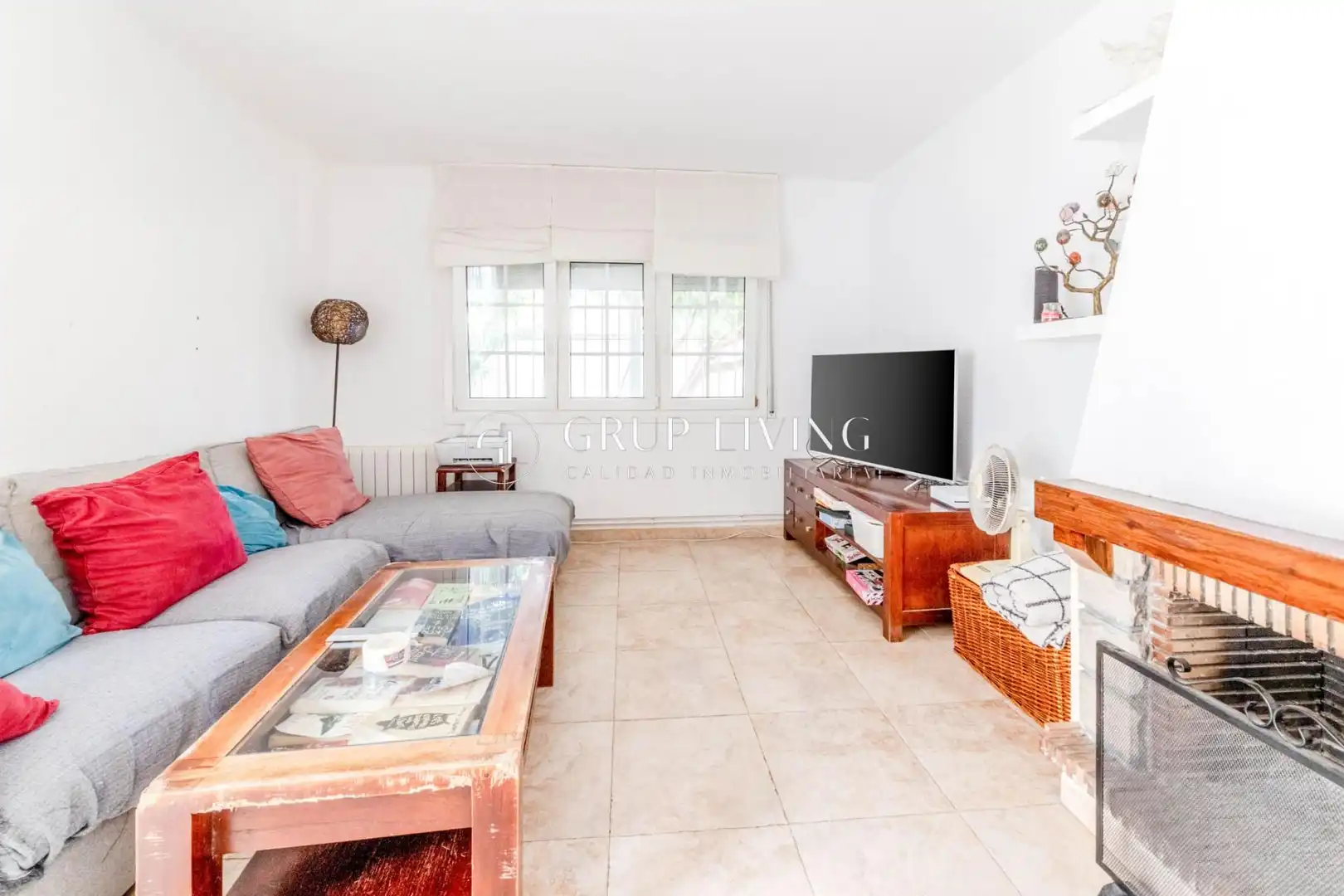 Living room of Houses for sale in Sant Pere de Ribes  with Air Conditioner, Heating and Private garden