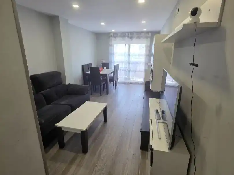 Wohnzimmer von Wohnung zur Miete in Gandia mit Klimaanlage, Schwimmbad und Möbliert