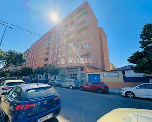 Vista exterior de Pis en venda en Talavera de la Reina amb Calefacció i Terrassa