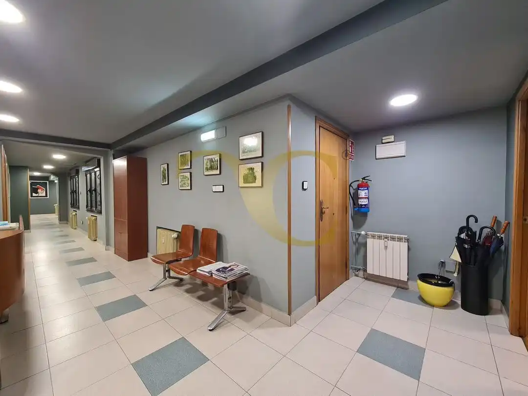 Bureau avec ascenseur à vendre à Calle Fray Ceferino, imagen 3