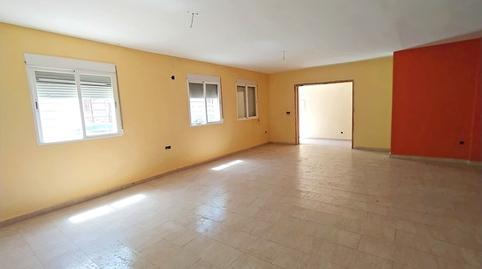 Foto 2 de Casa adosada en venta en Nuestra Señora del Carmen, Este, Badajoz