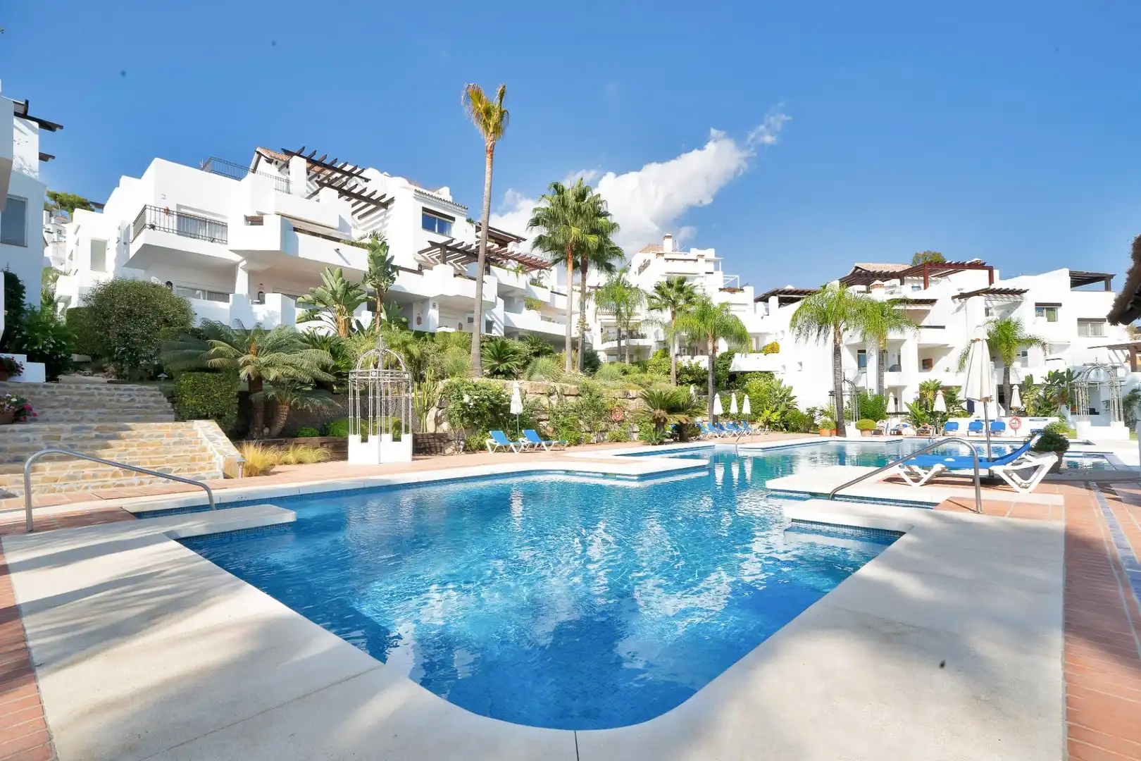 Mini appartamento con piscina in vendita a Nueva Andalucía Las Tortugas de Aloha, imagen 96