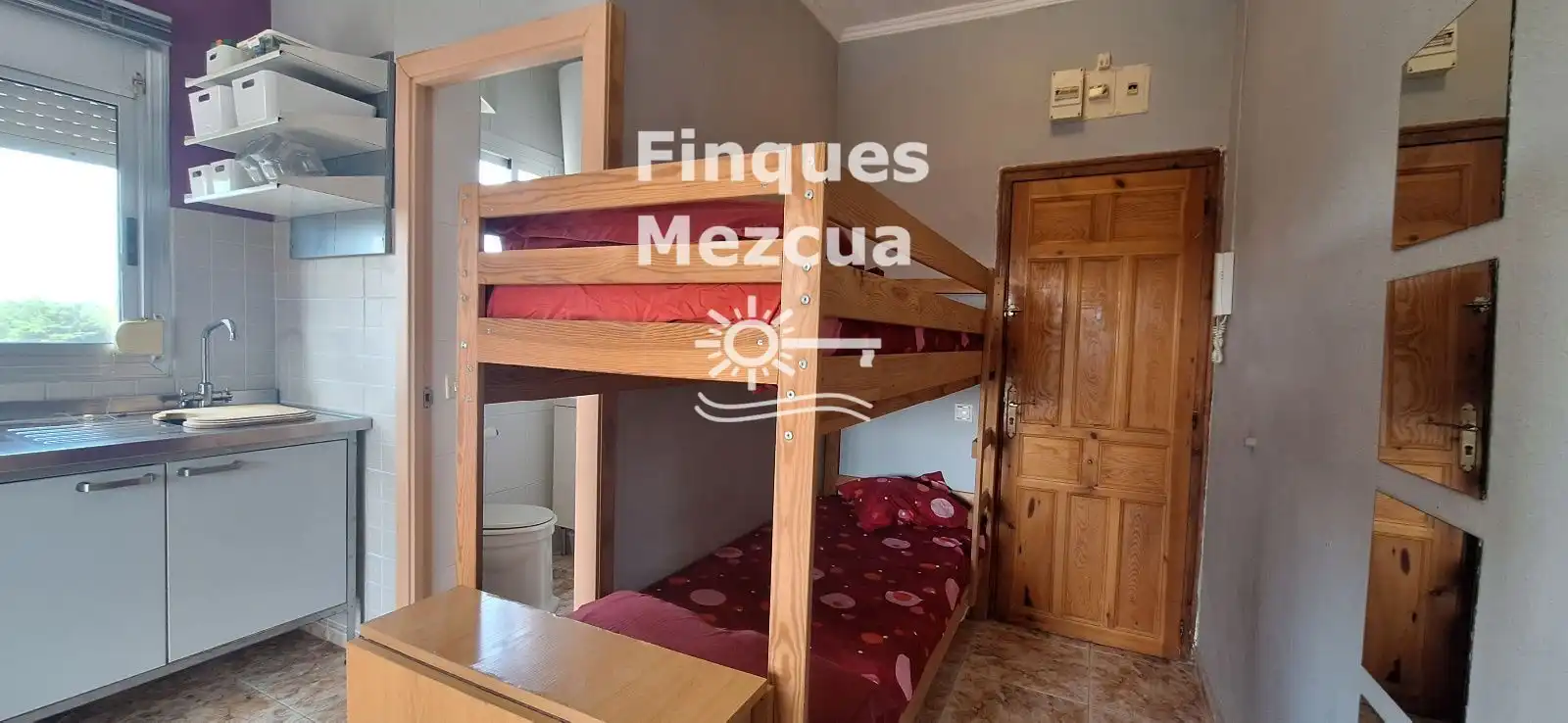 Habitación de Apartamento en venta en El Vendrell con Aire acondicionado, Piscina y Piscina comunitaria