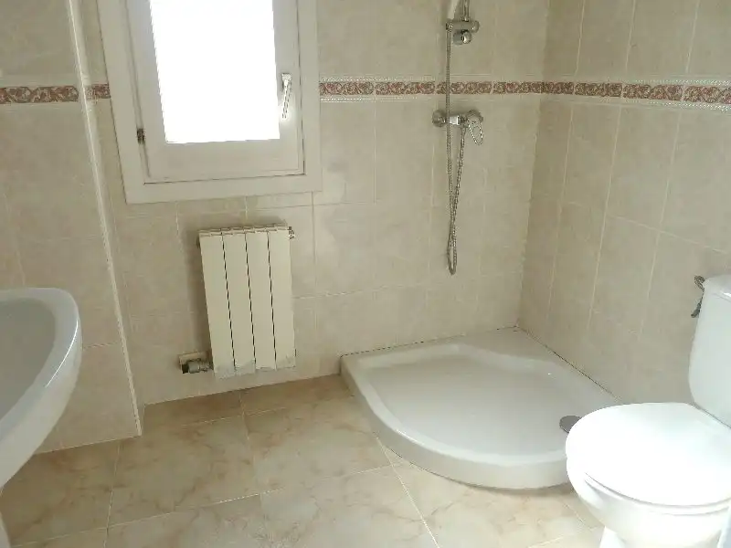 Baño de Casa adosada en venta en Palafrugell con Calefacción, Terraza y Trastero