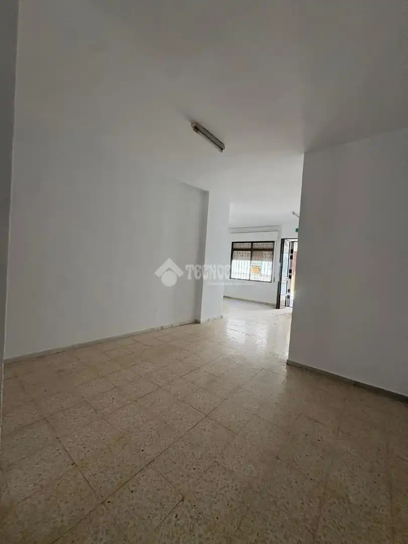 Local comercial en alquiler en Trigueros, imagen 5