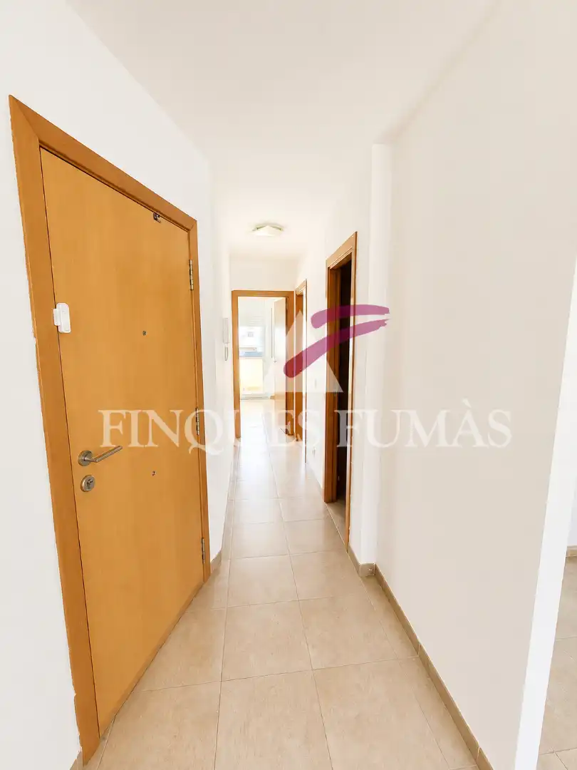 Wohnung zum Verkauf in Cervera mit Heizung, Abstellraum und Ofen