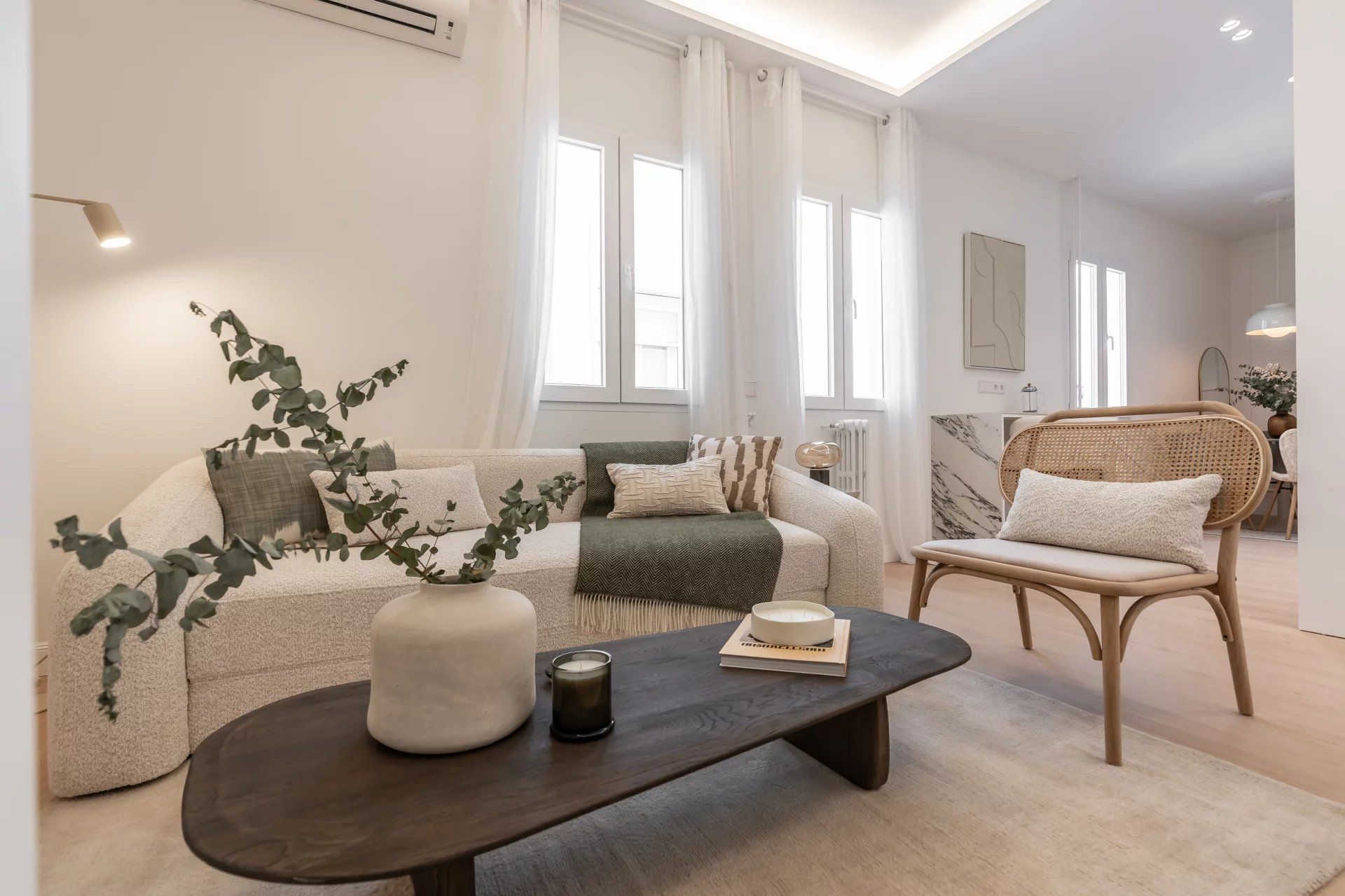 Sala d'estar de Pis en venda en  Madrid Capital amb Aire condicionat i Calefacció