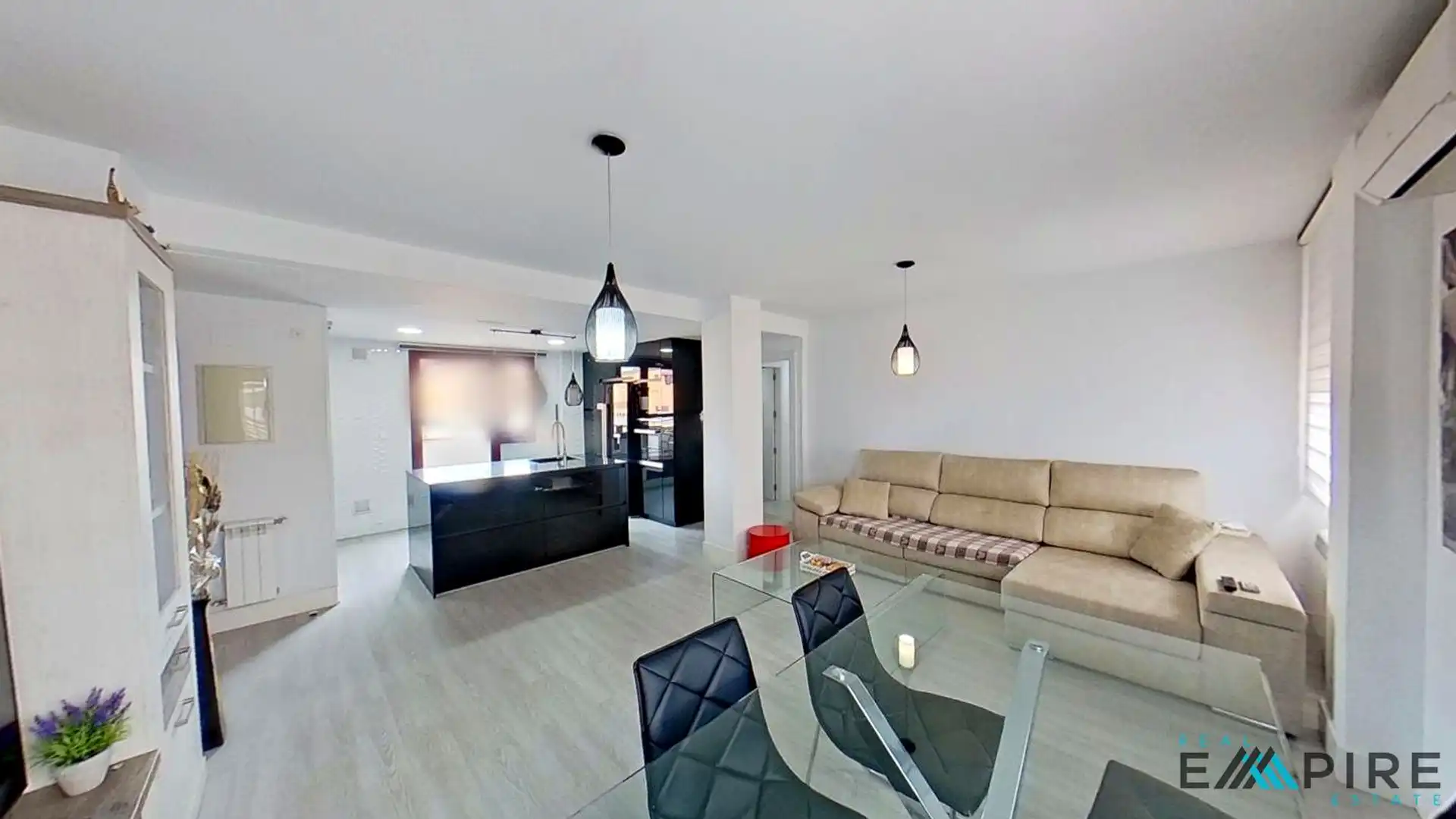 Sala de estar de Ático en venta en Illescas con Aire acondicionado, Calefacción y Jardín privado