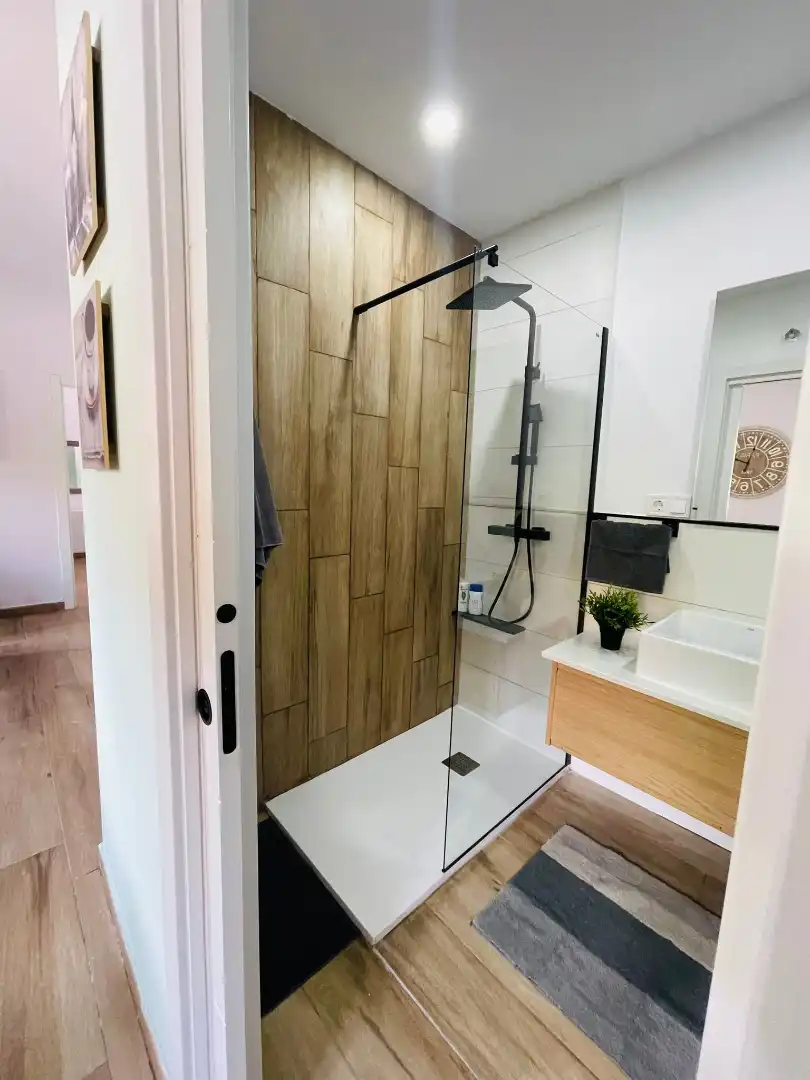 Flat for rent in Calle Aeronave, Timón