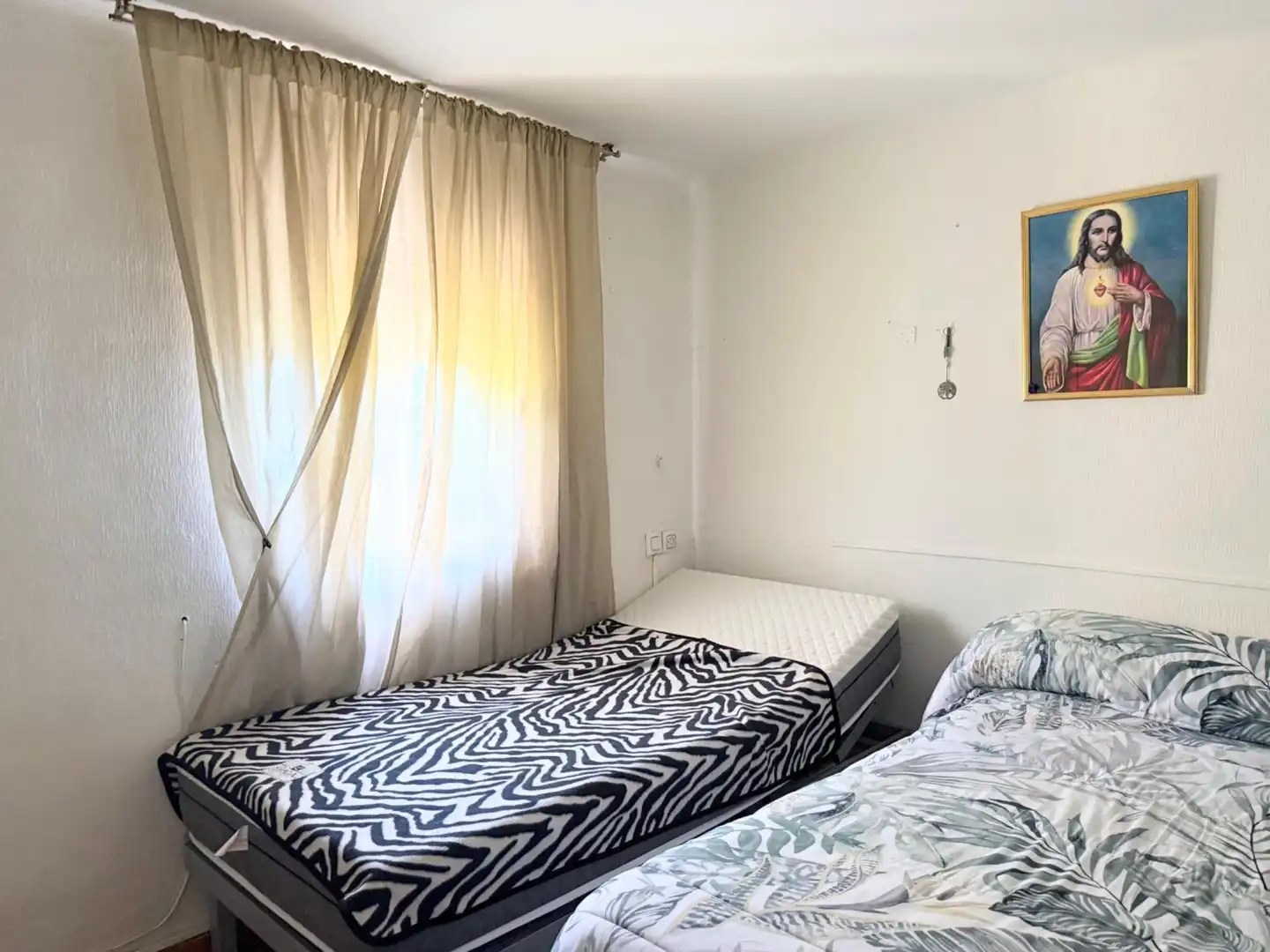Habitación de Piso en venta en Sevilla con Aire acondicionado, Calefacción y Trastero