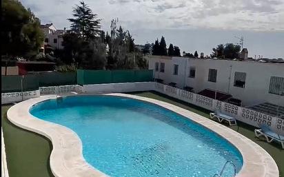 Piscina de Casa adosada de lloguer en Mijas amb Aire condicionat i Terrassa