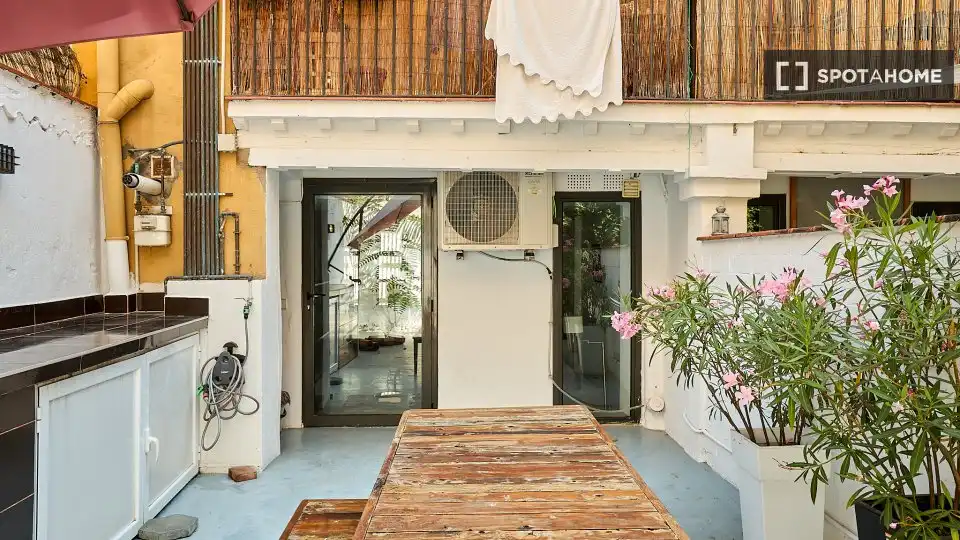 Appartamento con terrazza in affitto a Gràcia, imagen 17