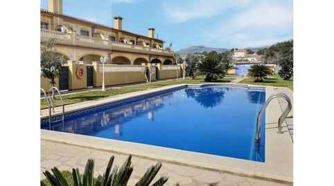 Chalet pareado en venta en Miami Platja