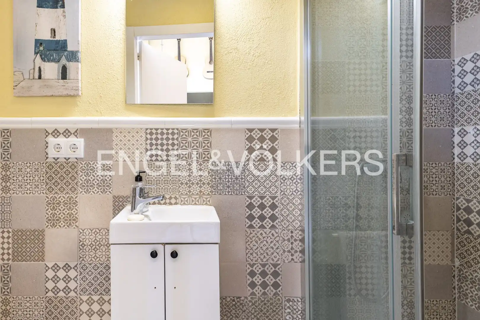Bathroom of Houses for rent in El Masnou  with Air Conditioner, Heating and Furnished