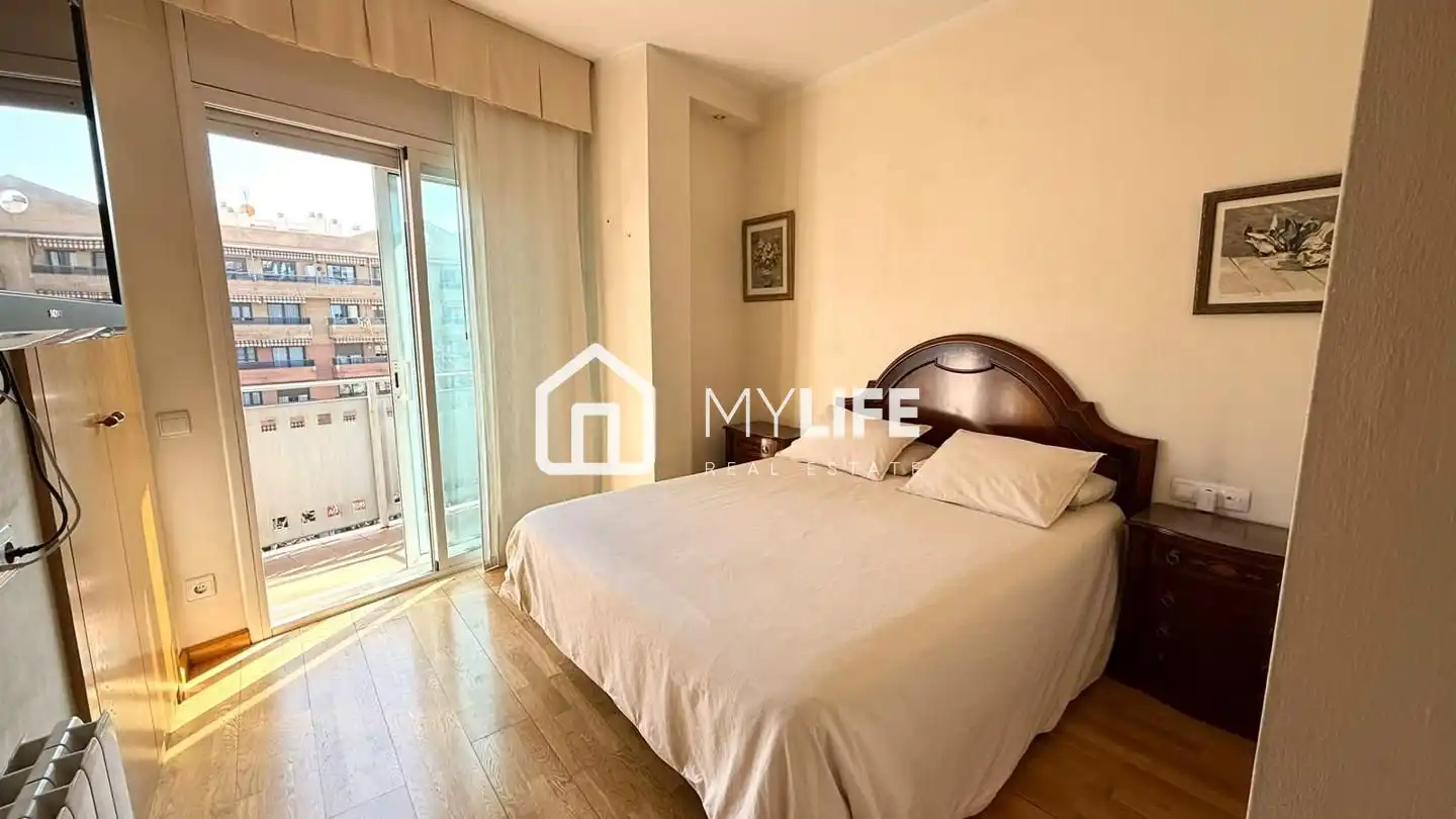 Dormitori de Àtic en venda en Barcelona amb Aire condicionat, Calefacció i Parquet