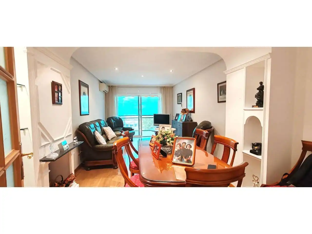 Sala de estar de Piso en venta en Girona con Aire acondicionado, Calefacción y Parquet