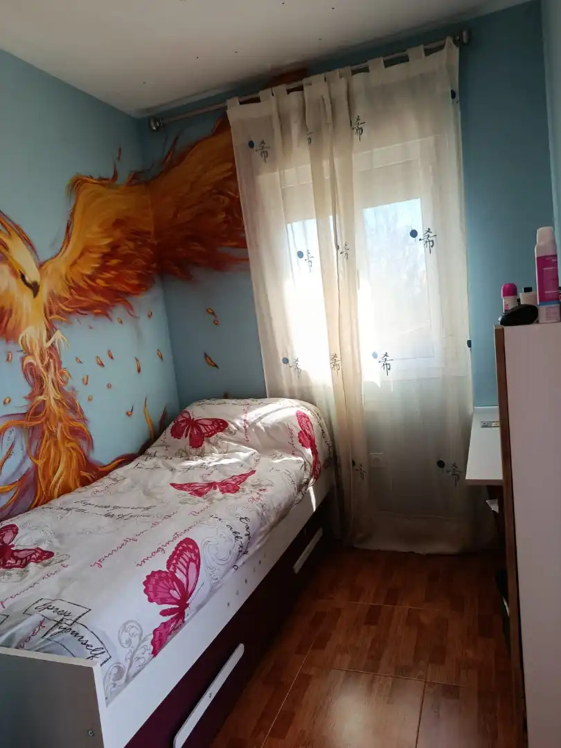 Dormitori de Casa o xalet en venda en Chiloeches amb Aire condicionat, Calefacció i Jardí privat