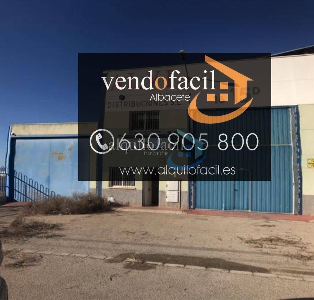 Vista exterior de Nau industrial en venda en  Albacete Capital