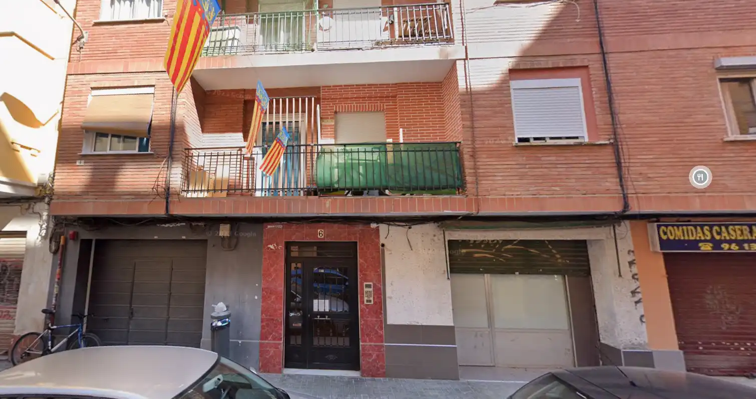Exterior view of Houses for sale in Valencia