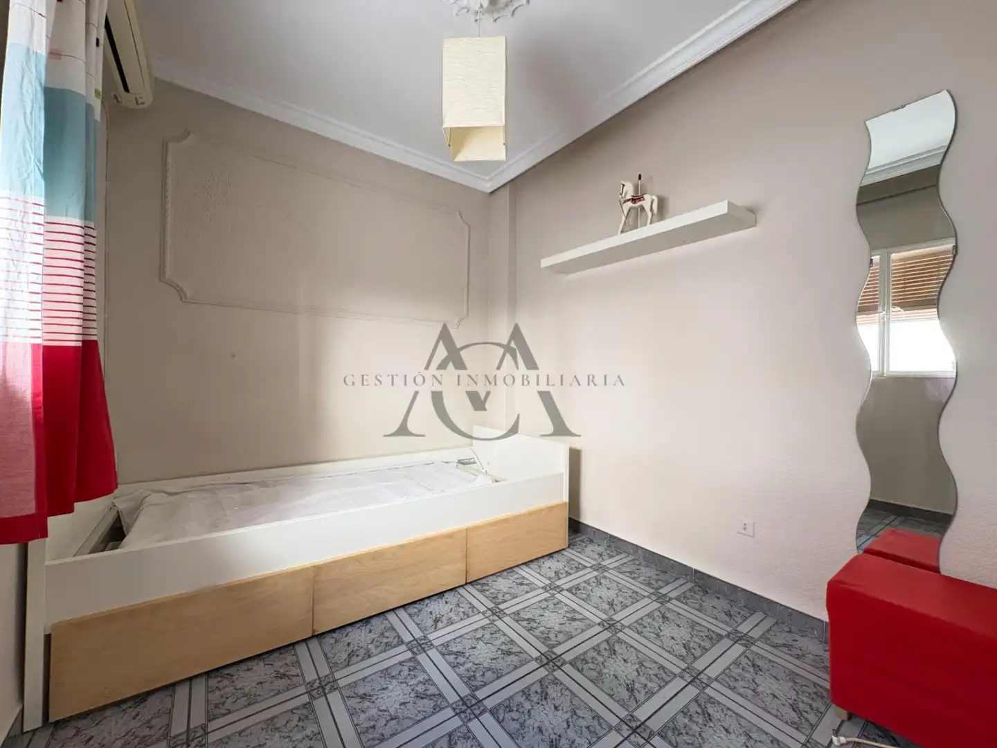 Piso en venta en Poleares