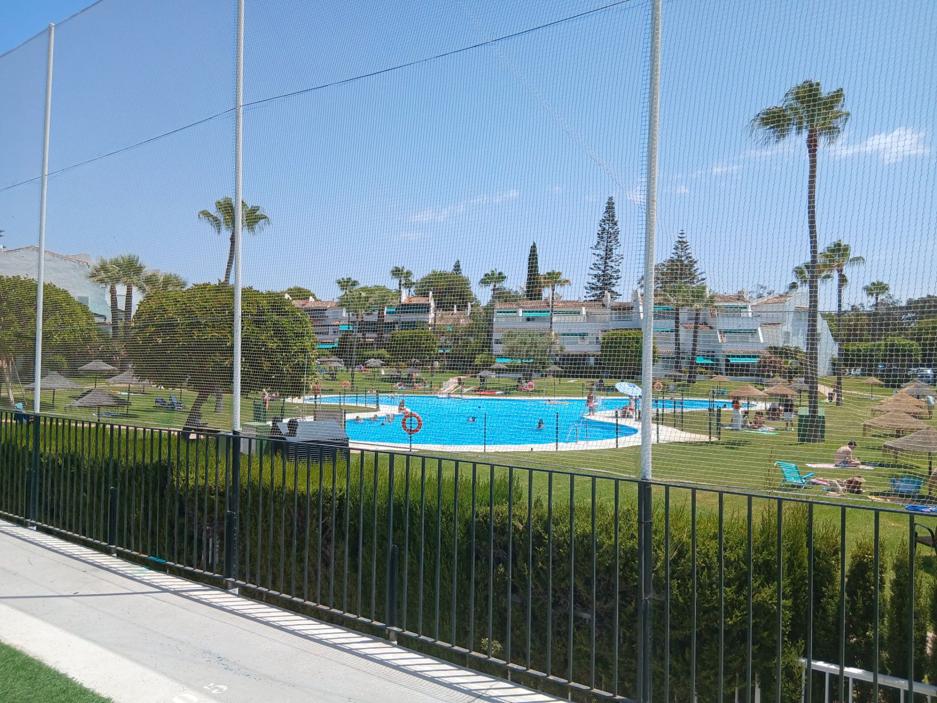 Single-family semi-detached to rent in Costabella, Las Chapas - El Rosario, Marbella