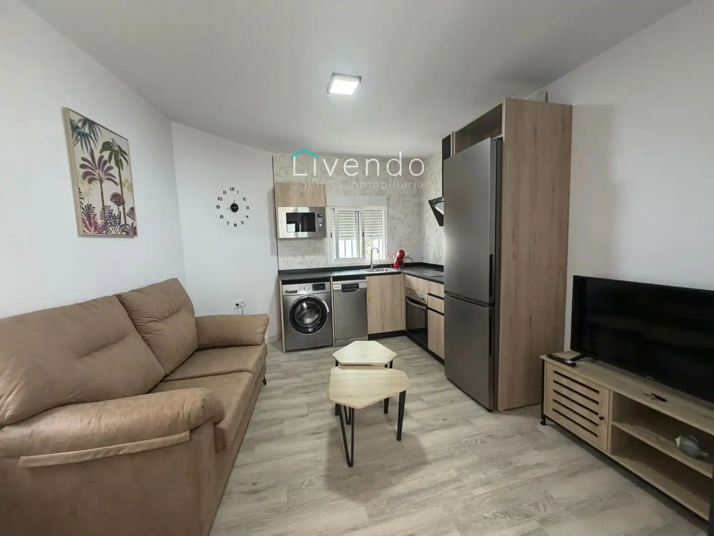 Sala d'estar de Casa o xalet en venda en Conil de la Frontera amb Aire condicionat i Moblat