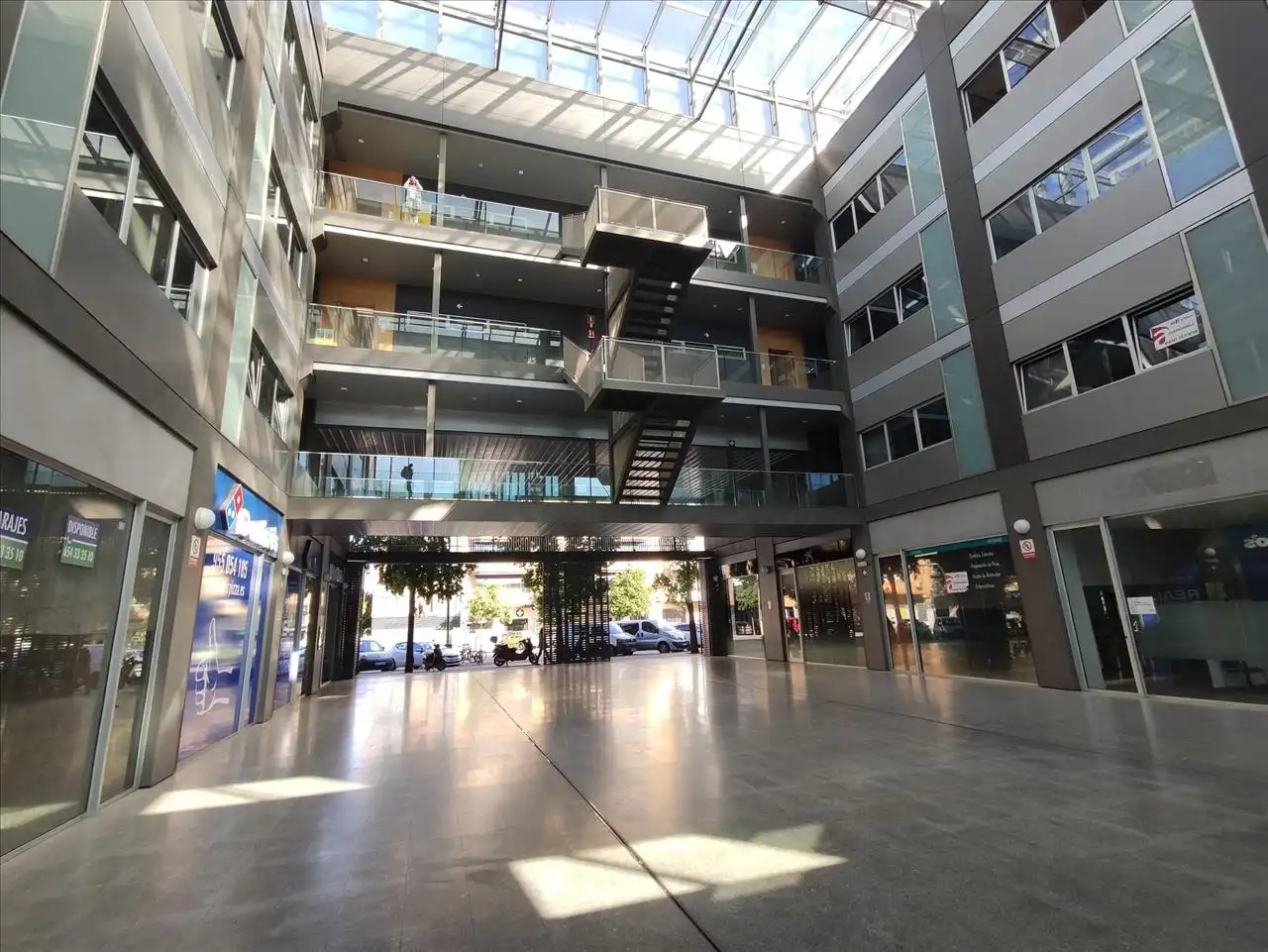 Business premises for sale in DE HYTASA