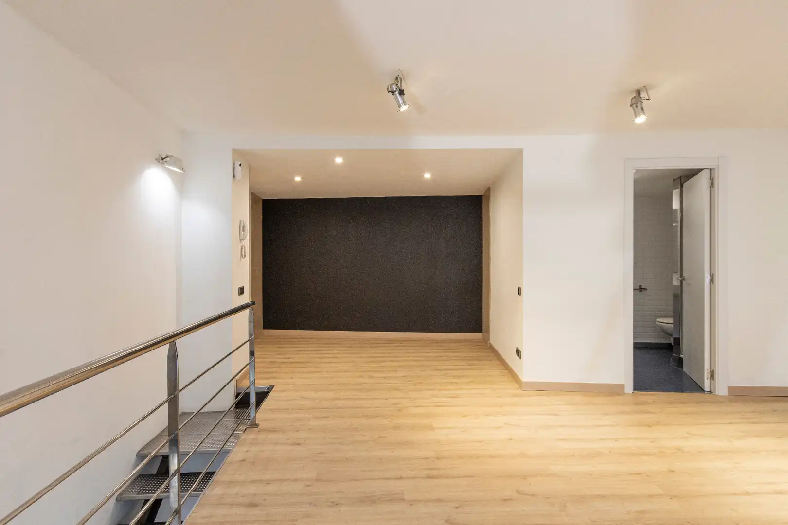 Büro zur Miete in Barcelona mit Alarm