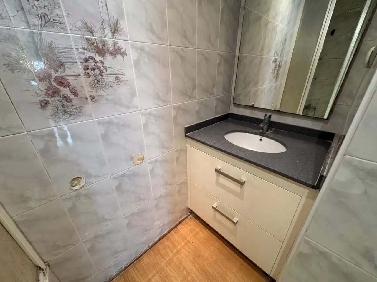 Bany de Pis en venda en Barcelona amb Calefacció i Parquet