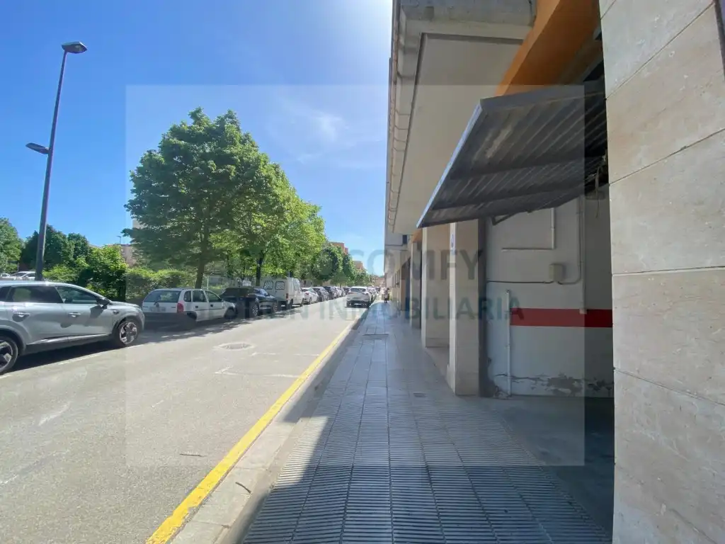 Einzelparkplatz zur Miete in Calle Rec Del Moli, imagen 5