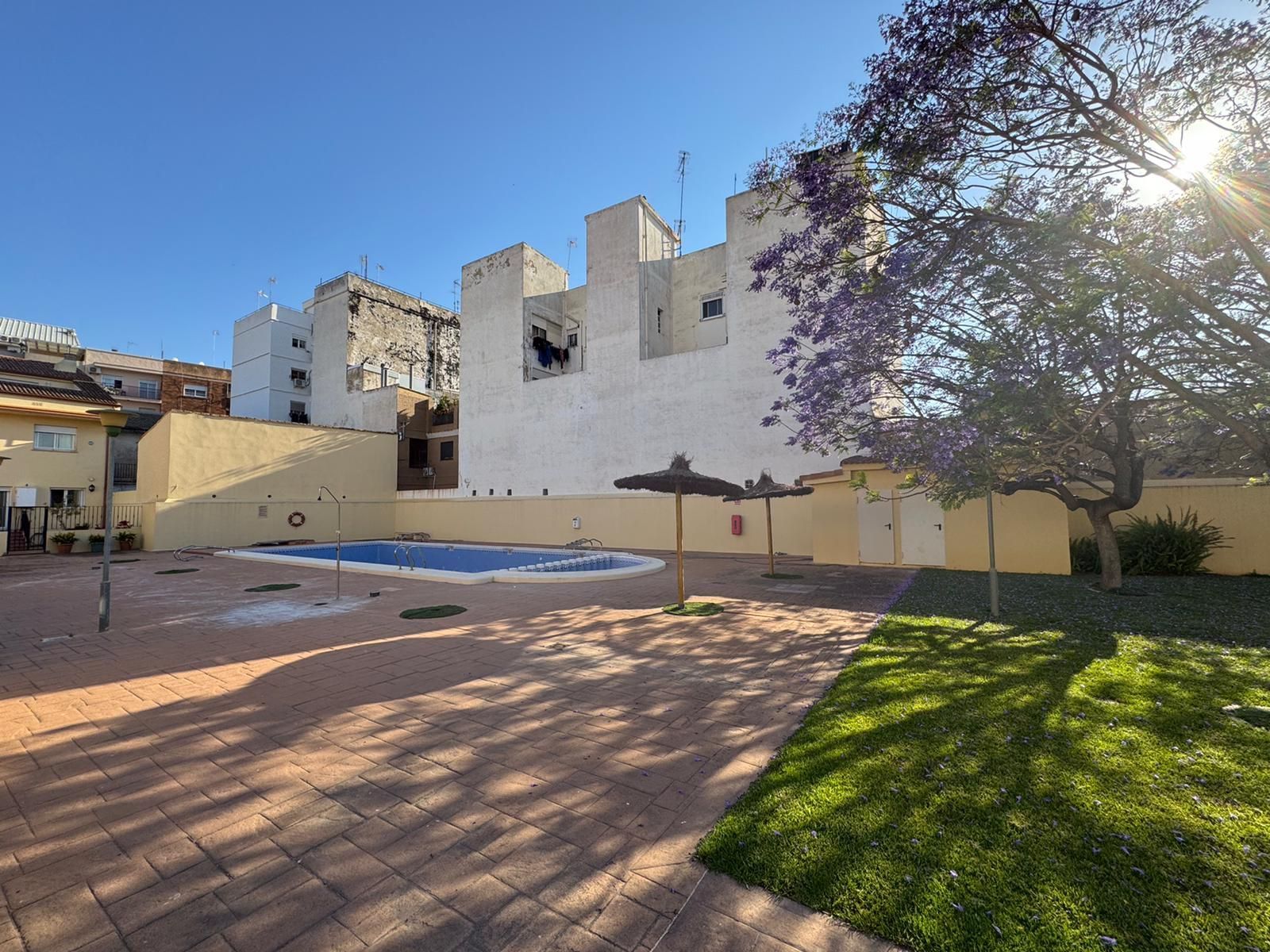 Piscina de Casa adosada en venda en  Valencia Capital