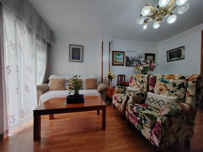 Living room of Flat for sale in  Jaén Capital  with Air Conditioner, Heating and Terrace