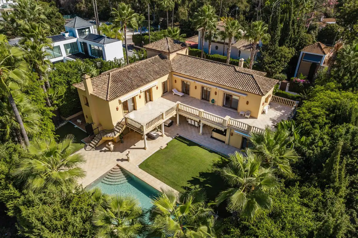 Chalet con piscina en venta en Nueva Andalucía, imagen 35