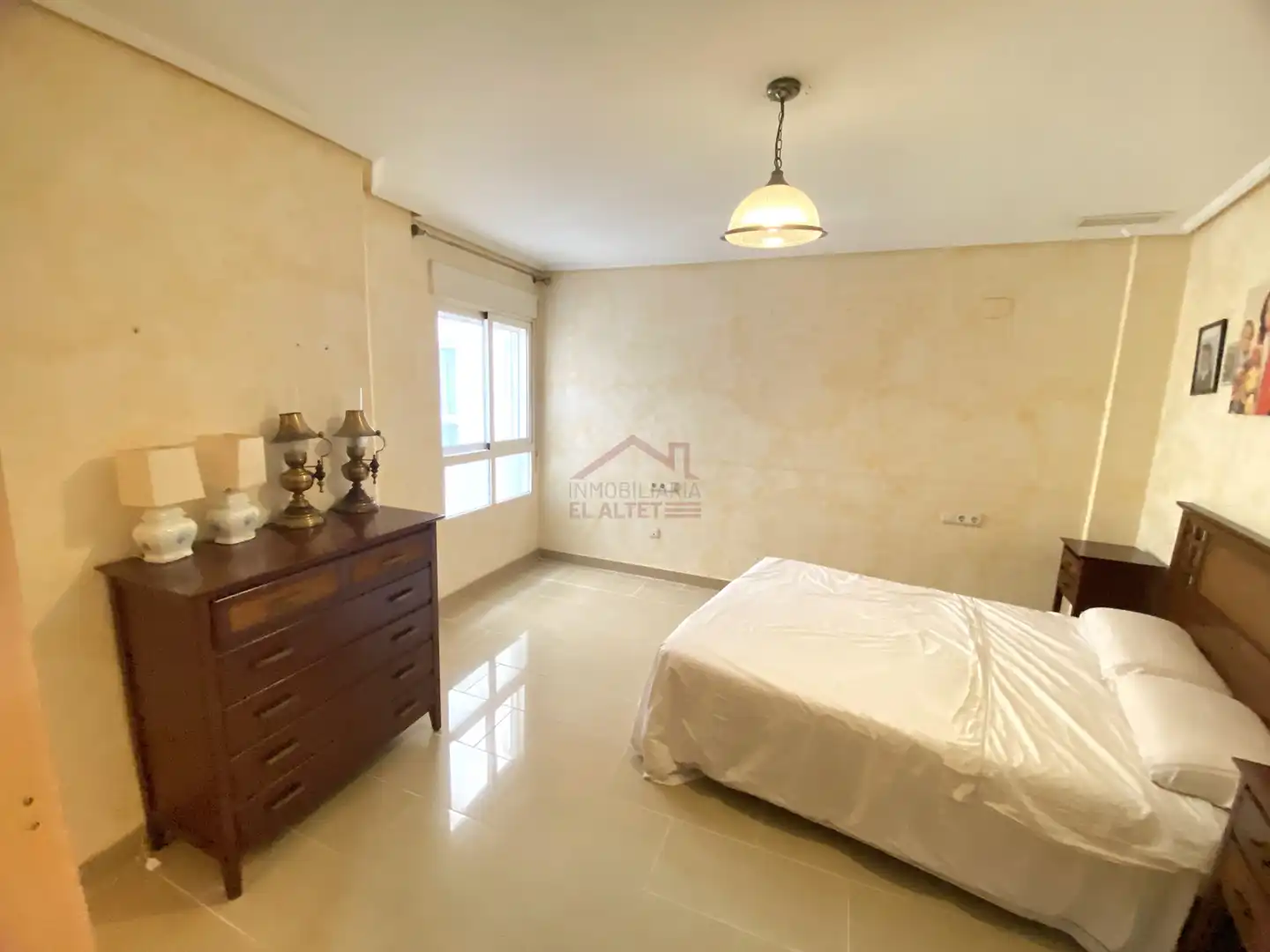 Habitación de Piso en venta en Elche / Elx con Aire acondicionado, Calefacción y Horno