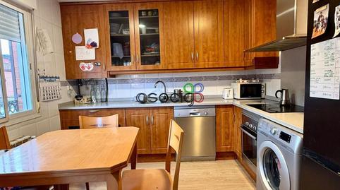 Foto 2 de Casa adosada en venta en Calle de la Veguilla, Chiloeches, Guadalajara