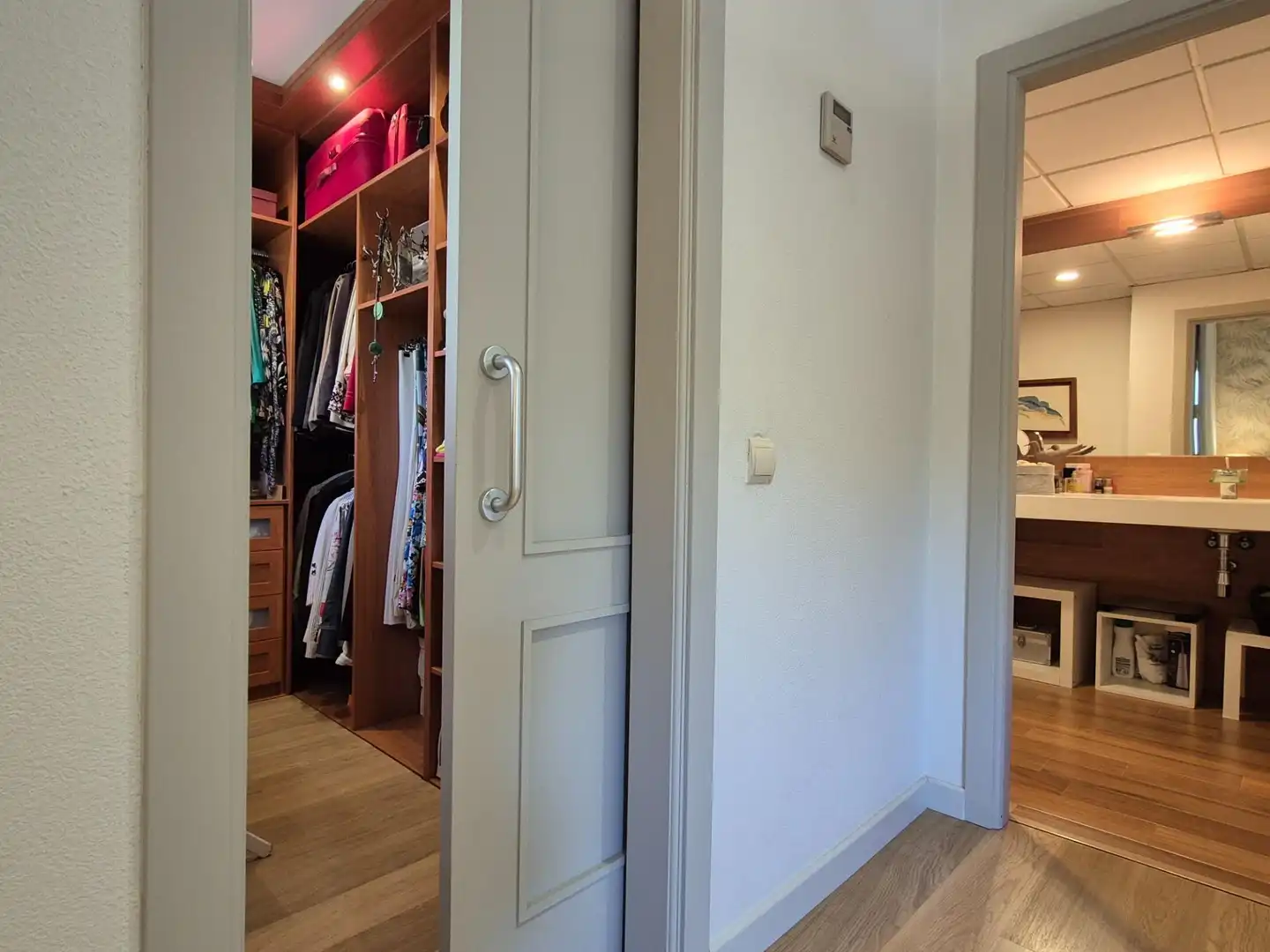 Habitación de Casa adosada de alquiler en Alcalá de Guadaira con Aire acondicionado, Calefacción y Jardín privado