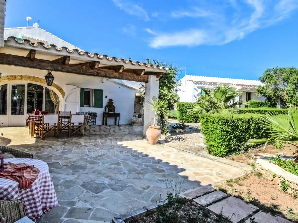 Casa rústica con jardín en venta en Sant Lluís - S'Ullestrar - Torret, imagen 2