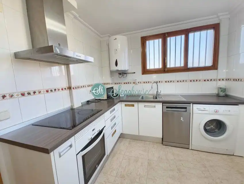 Cocina de Piso en venta en Plaza Mayor - San Agustín
