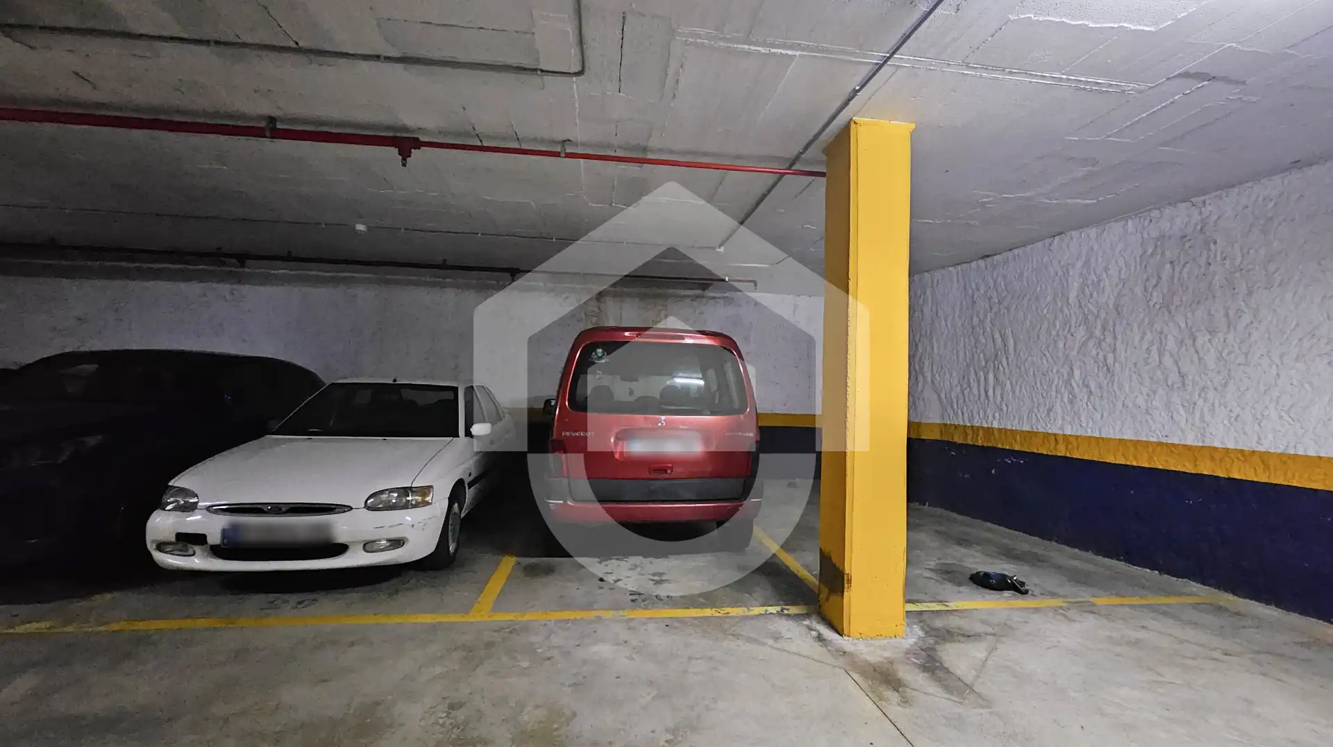 Planta baixa en venda a Porta