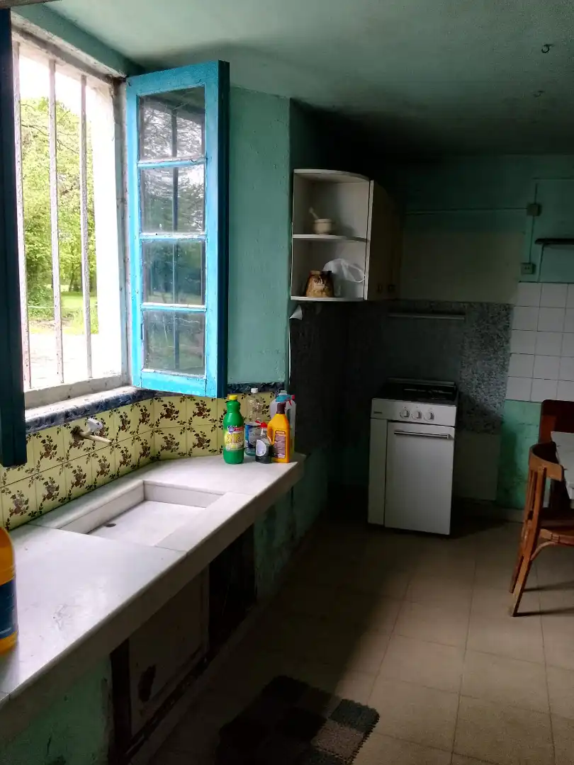 Cuina de Finca rústica en venda en Cospeito amb Moblat