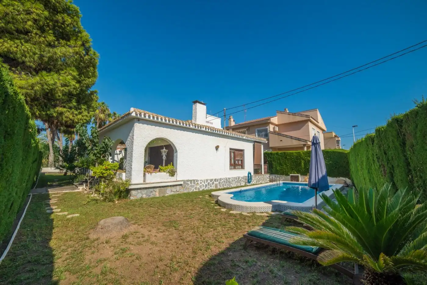 Country homes for sale in Avenida de las palmeras, Lo Pagán