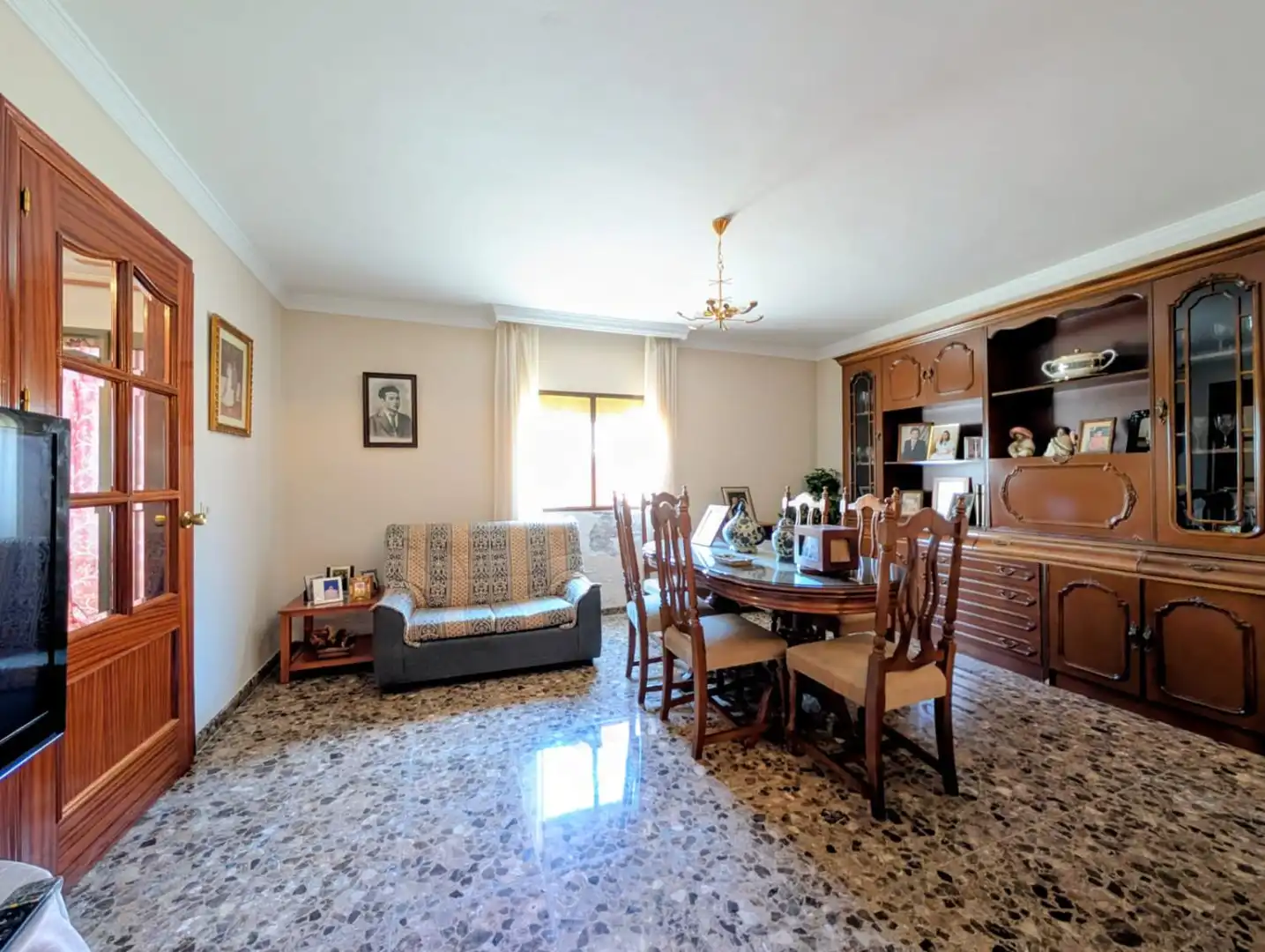 Sala d'estar de Casa o xalet en venda en Loja amb Terrassa i Traster