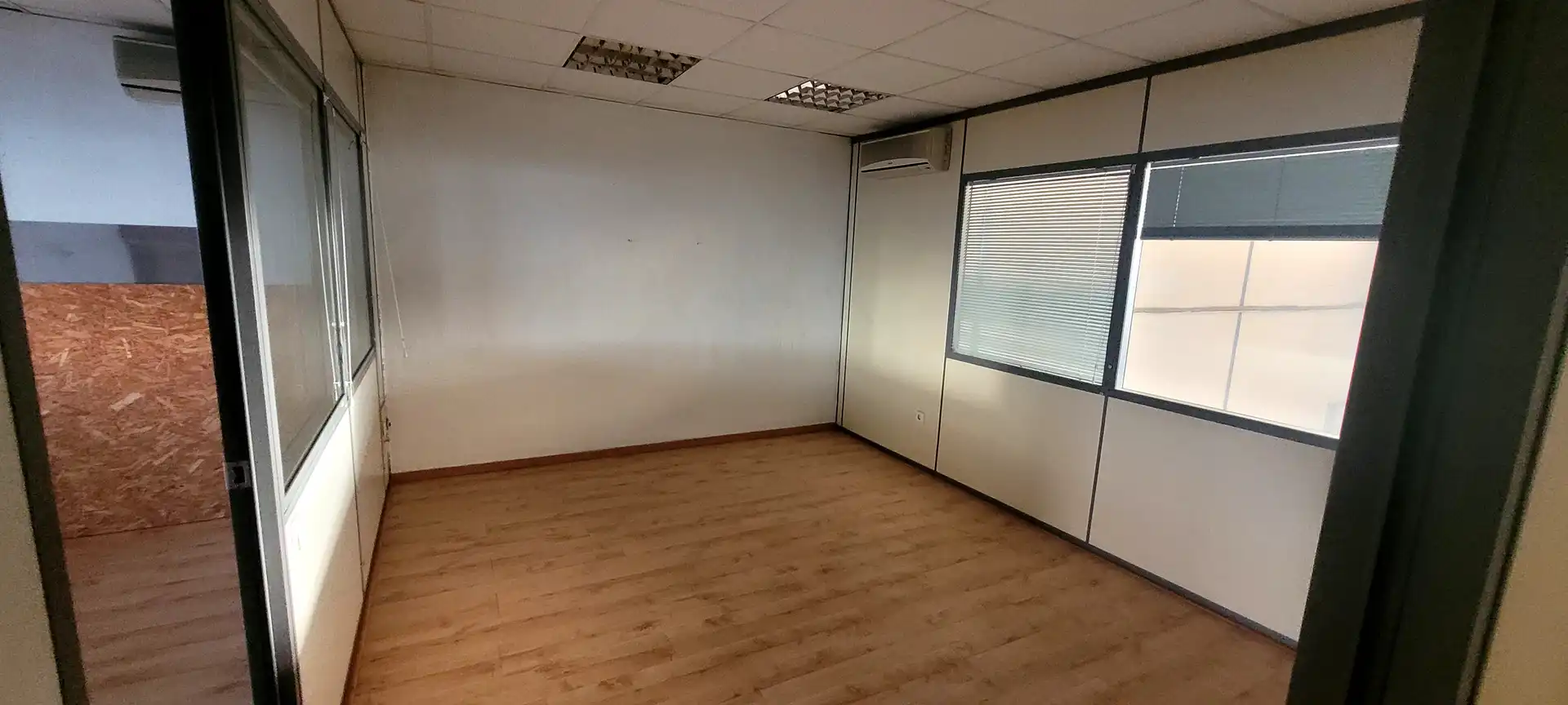 Nave industrial en venta en Vícar con Calefacción y Alarma