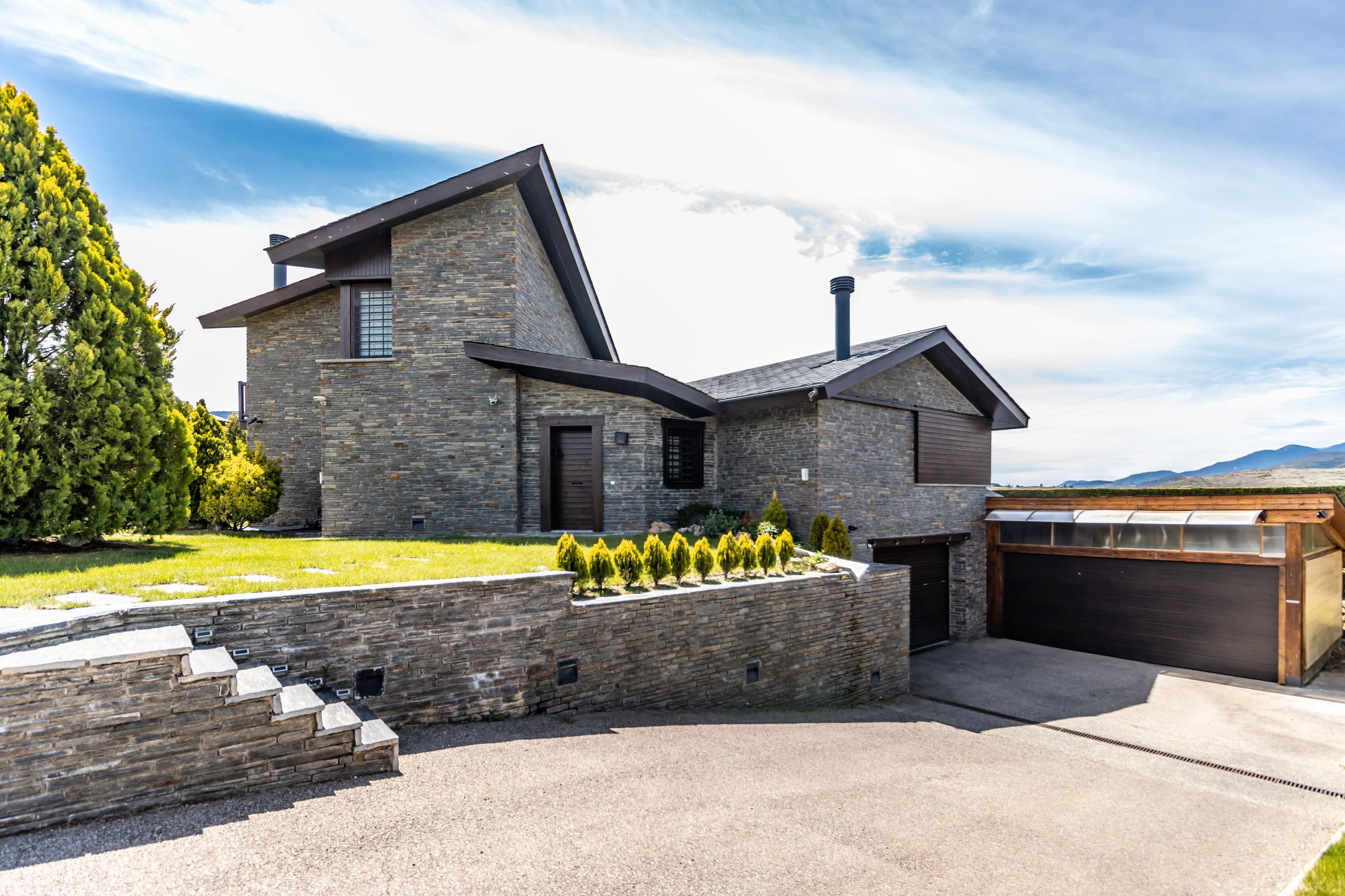 Vista exterior de Casa o xalet en venda en Prats i Sansor amb Calefacció, Jardí privat i Parquet